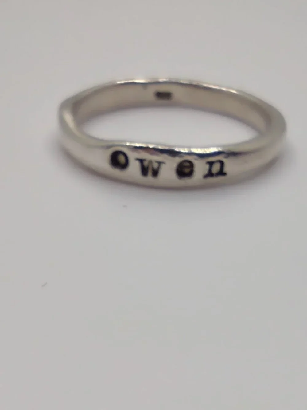 Ring Owen Name Inscribed -Stackable- Sz 8.5 - Sterling Silver 925
